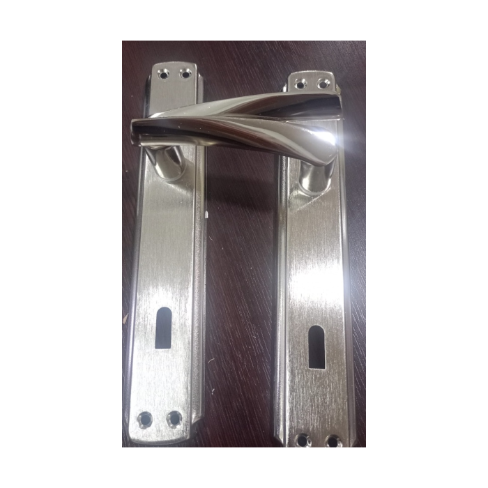 Koral Aynalı Metal Kapı Kolu Takımı